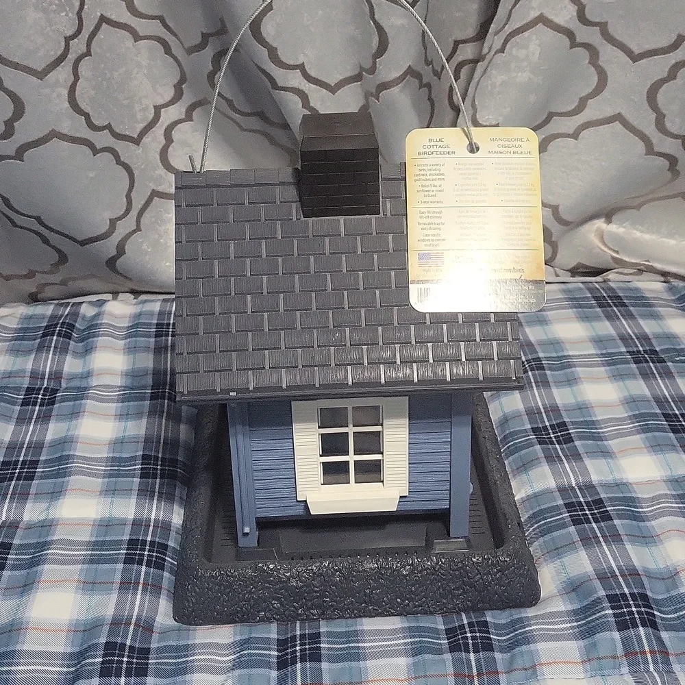Blue cottage house birdfeeder NWT Village Collection blue gray NEW